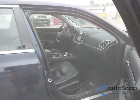 2017 Chrysler 300C Awd from USA, damaged, VIN 2C3CCAKG5HH586906